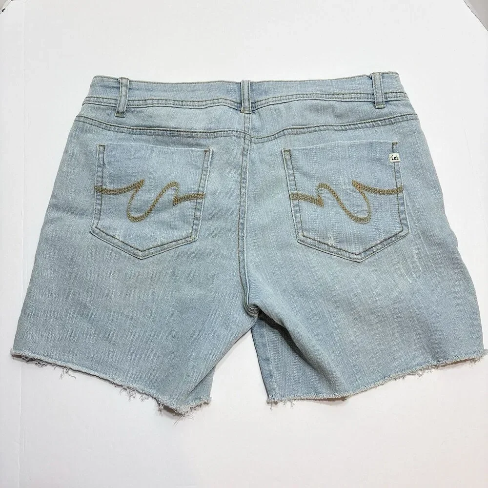 Vintage l.e.i. 